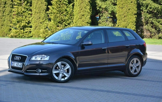 Audi A3 cena 36900 przebieg: 207581, rok produkcji 2011 z Dębno małe 436